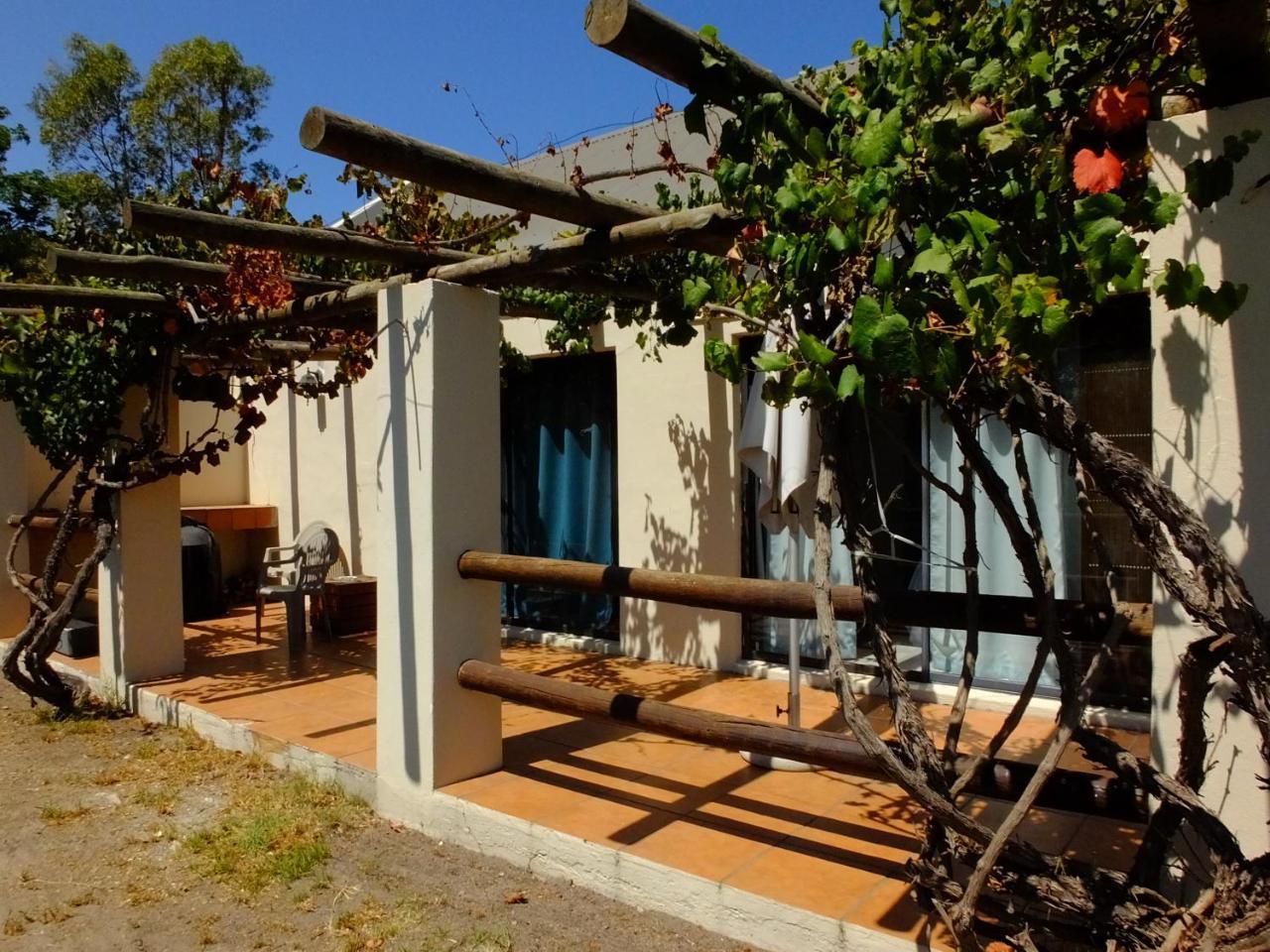 Lauradale * Stellenbosch